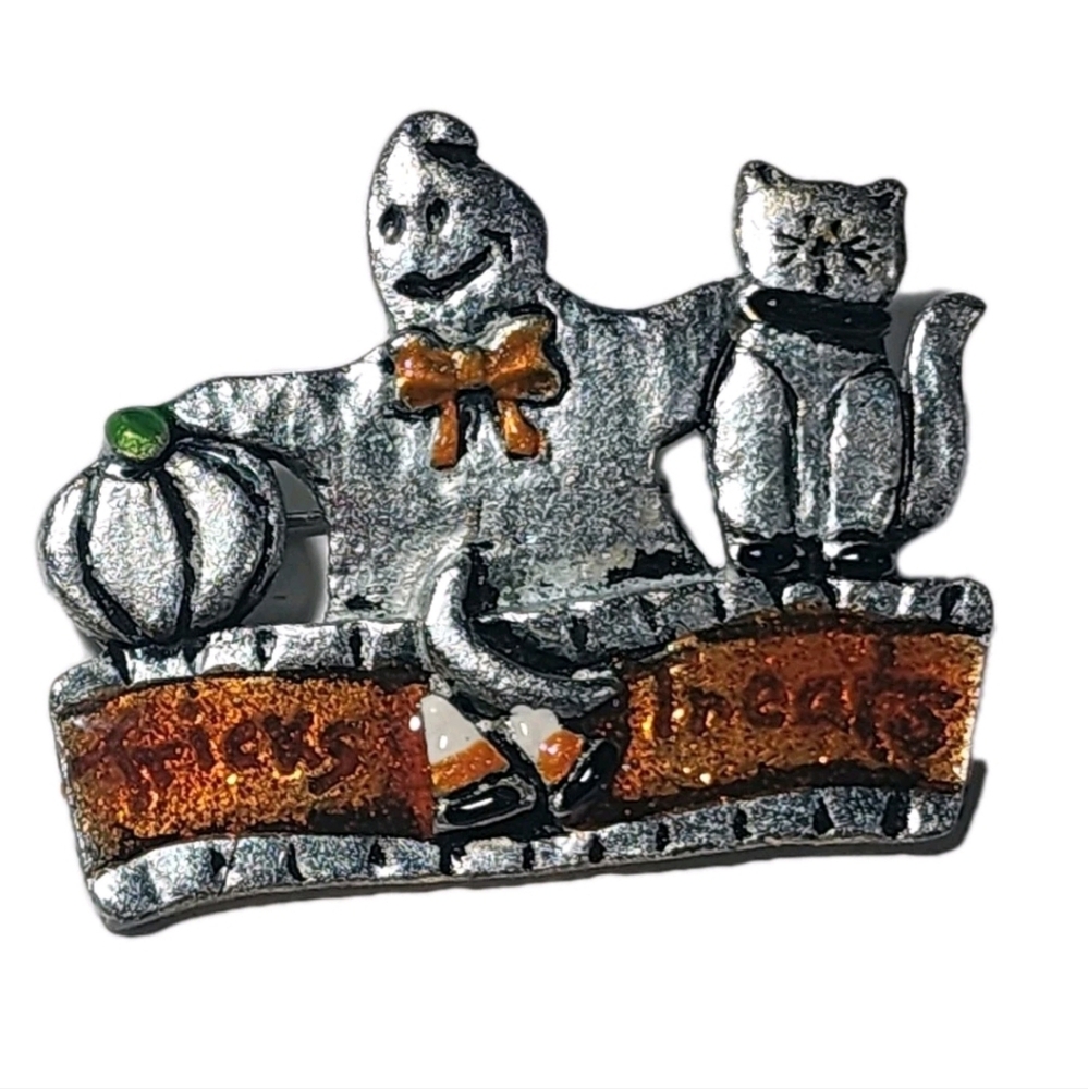 Vtg TC Halloween Pin Brooch Ghost Cat Pumpkin Silver Metal Enamel Tricks Treats